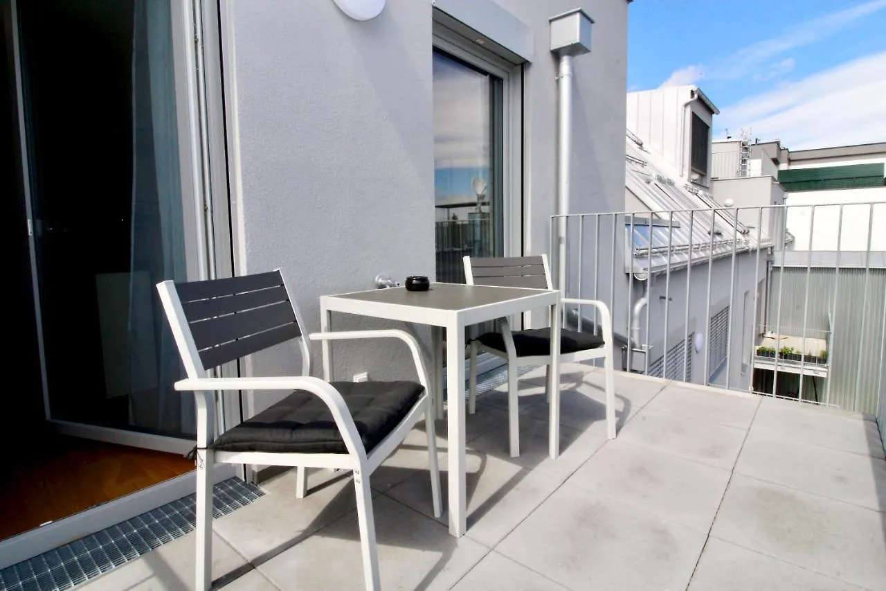 Modern Balcony Apartment With Pool Close To Lake In 